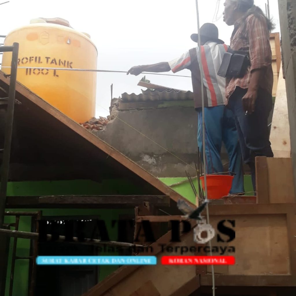 Pembangunan Ponkesdes ( Lanjutan ) Desa Kedungwonokerto Kecamatan Prambon Di Duga Memakai Material Bekas